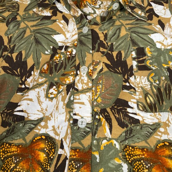 Erika Woman Plus Size Jungle Print Button Up Blouse 3X - Picture 6 of 7